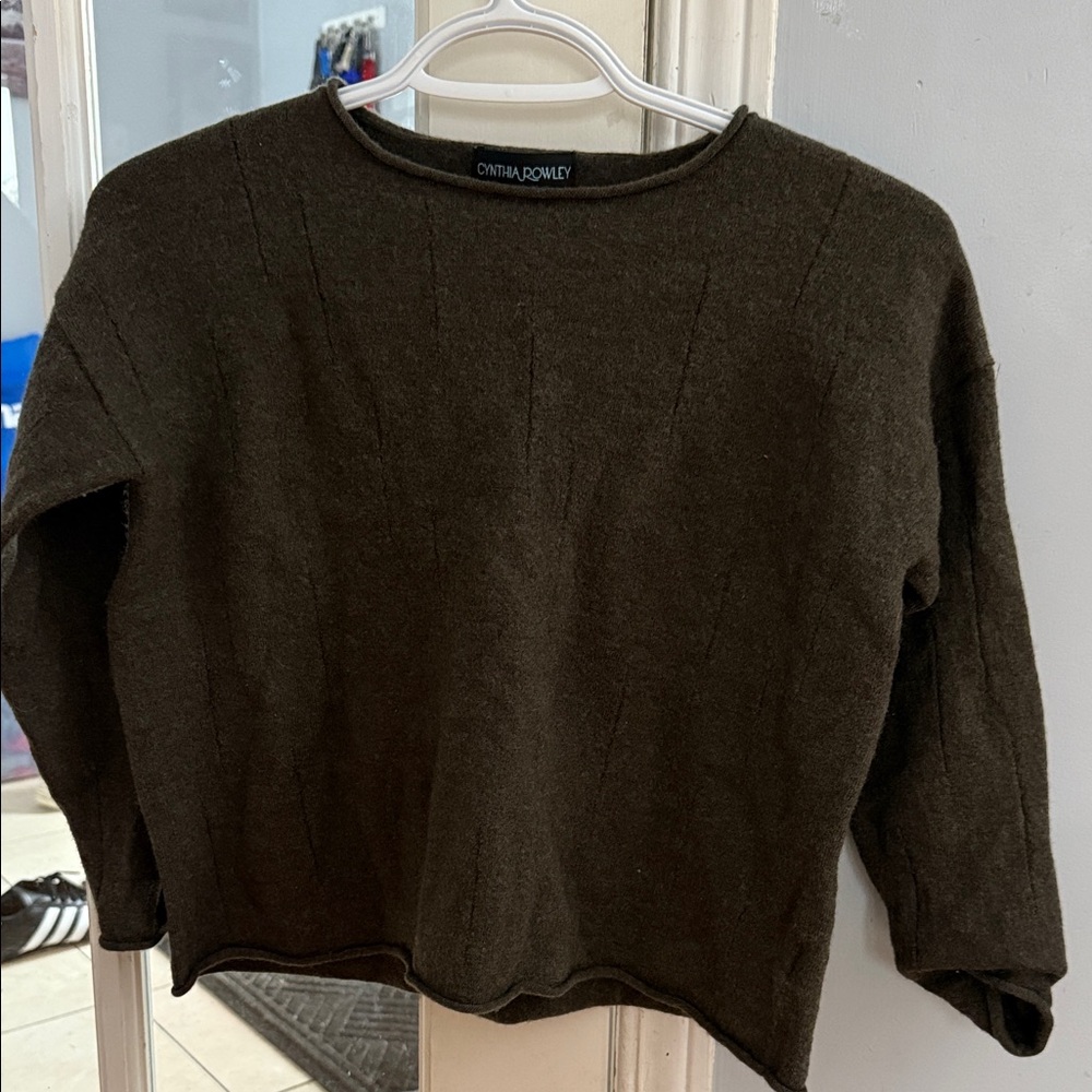 Cynthia Rowley Olive Green Cropped Sweater Top